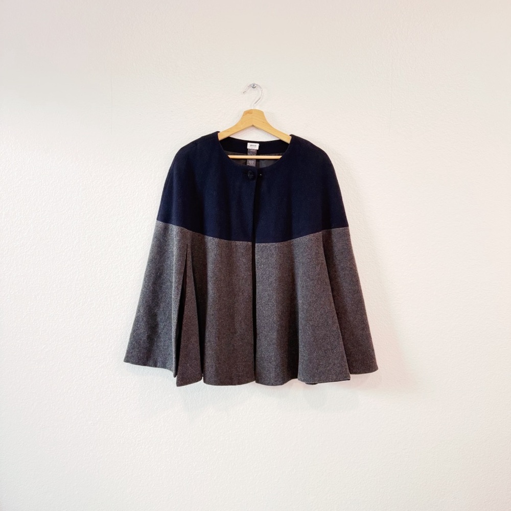 Armani Collezioni Soft Wool Color Block Cape Made in Italy